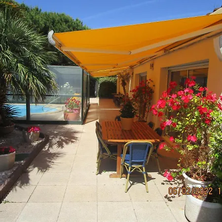 Locatlantique Bed & Breakfast Aytre
