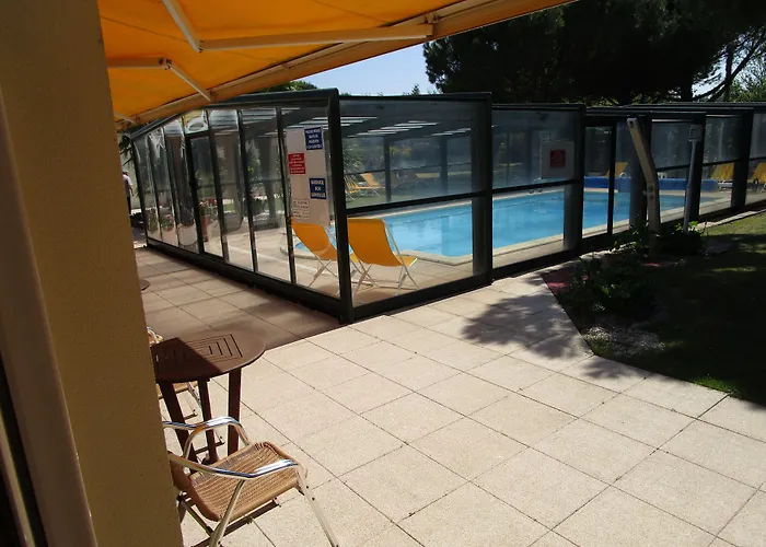 B&B Locatlantique 아이트르