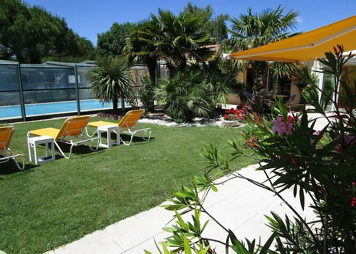 B&B Locatlantique 아이트르